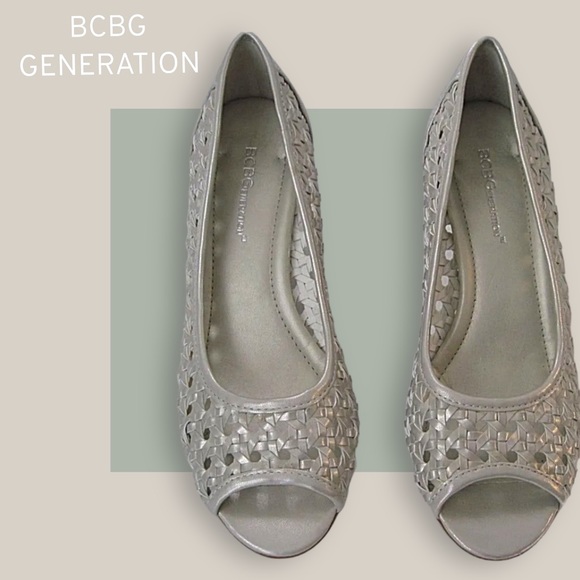 BCBGenervation Tylar Silver Woven Open Toe Wedge Heel - Size 6.5 - Picture 5 of 16